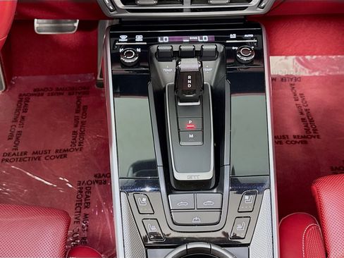 Used 2021 Porsche 911 Turbo image 20