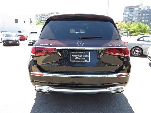 Certified 2022 Mercedes-Benz Maybach GLS 600 4MATIC image 3