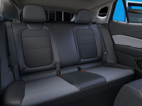 New 2026 Chevrolet Trax LT w/ Driver Confidence Package image 17