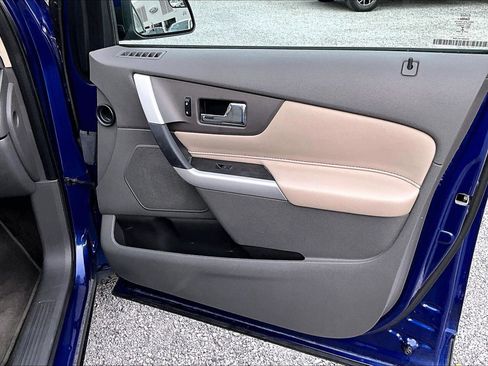 Used 2014 Ford Edge SEL w/ Equipment Group 205A image 16