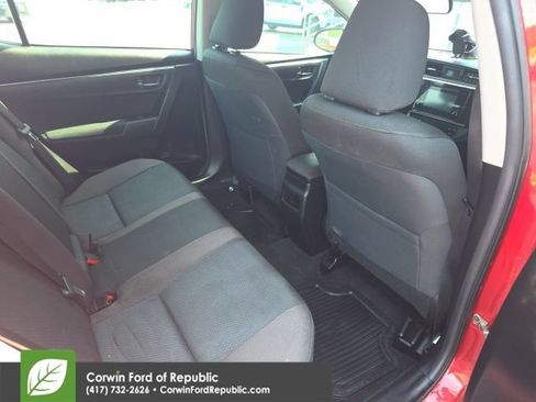 Used 2019 Toyota Corolla LE FWD image 6