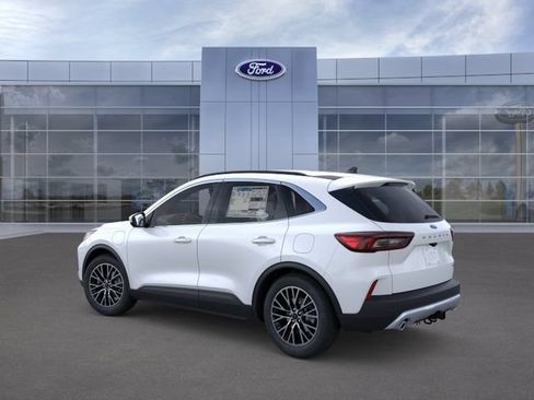 New 2025 Ford Escape SE w/ PHEV Premium Package FWD image 4