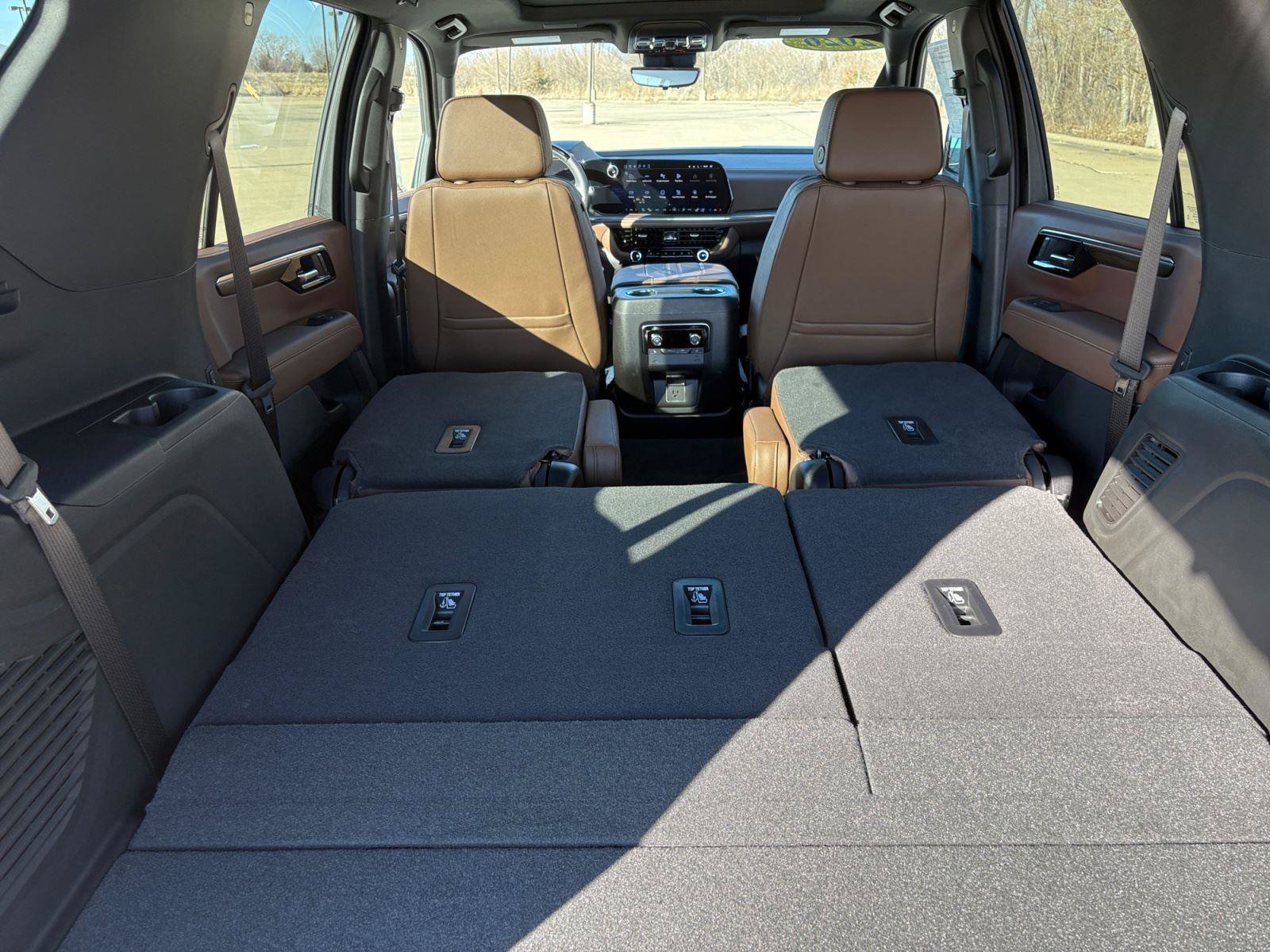 New 2026 Chevrolet Tahoe High Country AWD/4WD image 26