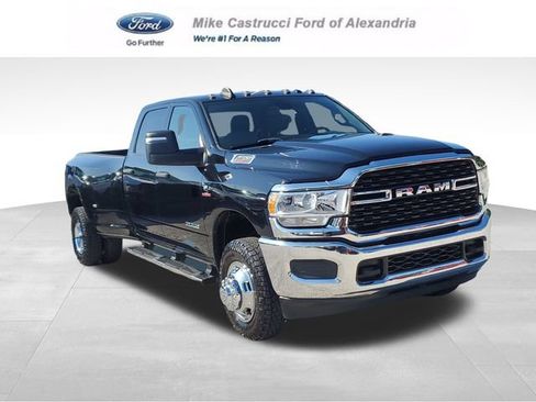 Used 2023 RAM 3500 Big Horn AWD/4WD image 1