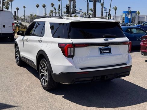Used 2026 Ford Explorer ST-Line RWD image 10