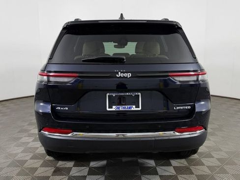 Used 2024 Jeep Grand Cherokee Limited w/ Trailer Tow Package AWD/4WD image 8