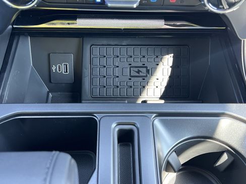 New 2026 Ford F150 Lariat w/ Equipment Group 501A Mid AWD/4WD image 8
