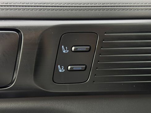 Used 2025 Hyundai Santa Fe Calligraphy image 17