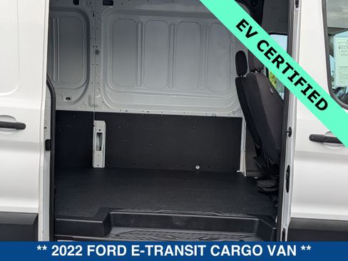 Used 2022 Ford E-Transit Medium Roof RWD image 16