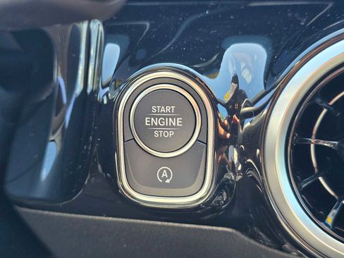 Used 2026 Mercedes-Benz GLA 250 image 34