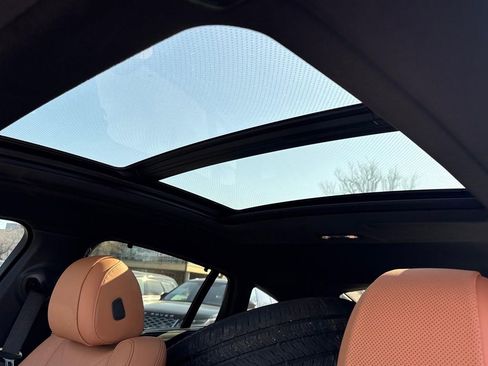 Used 2023 BMW X6 xDrive40i w/ Executive Package image 7