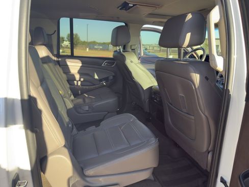 Used 2016 GMC Yukon XL Denali w/ Open Road Package image 35