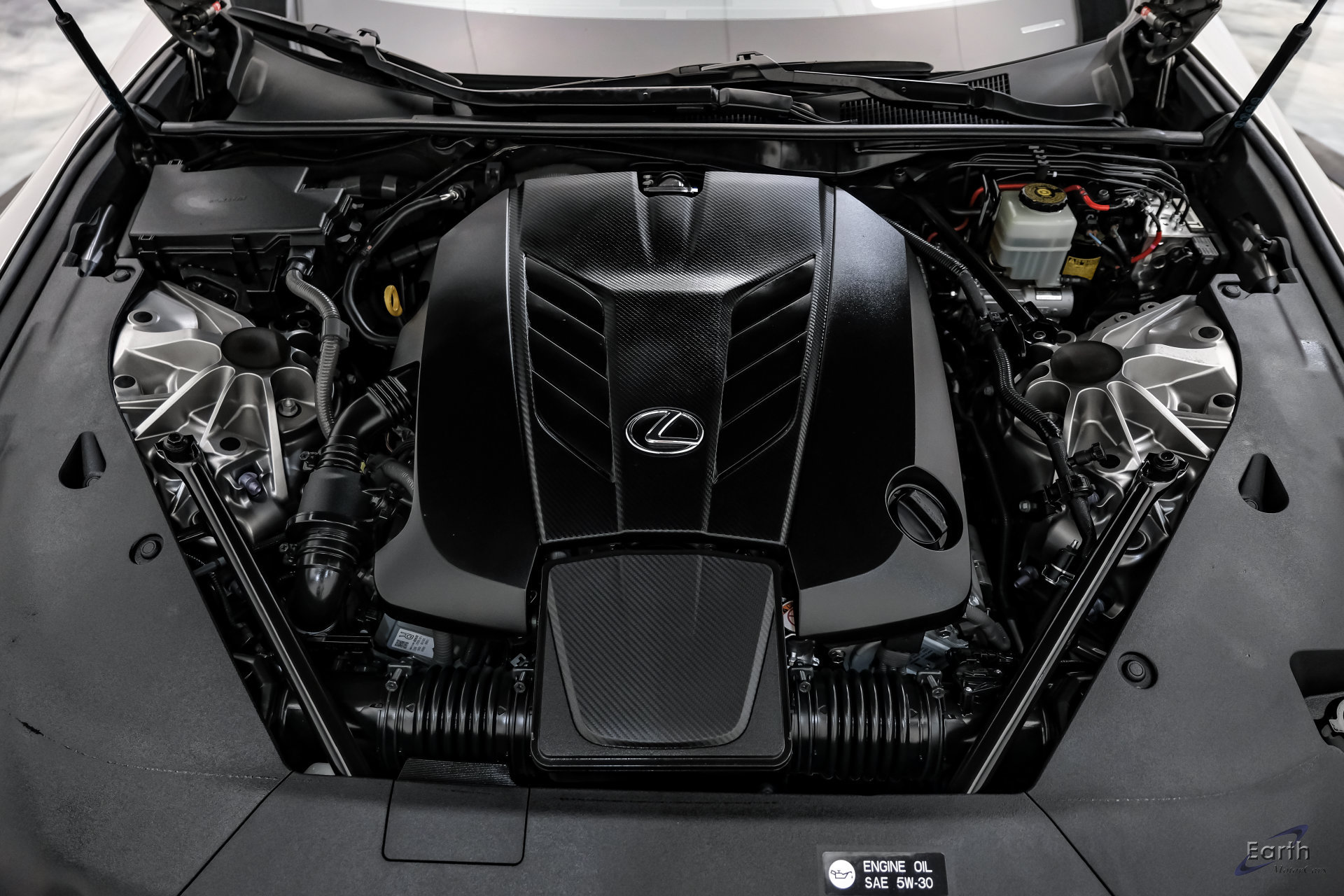 Used 2018 Lexus LC 500 Coupe w/ Performance Package RWD image 4