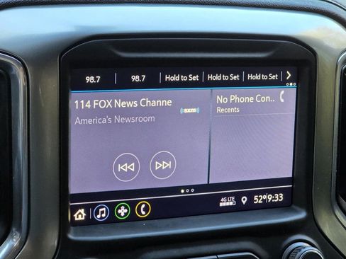 Used 2021 Chevrolet Silverado 1500 LT image 13