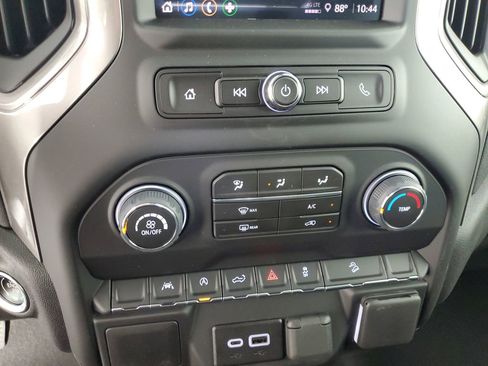 New 2026 Chevrolet Silverado 1500 Custom Trail Boss AWD/4WD image 21