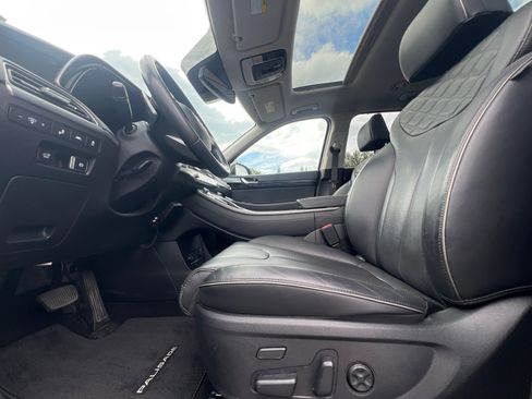 Used 2022 Hyundai Palisade Limited image 26