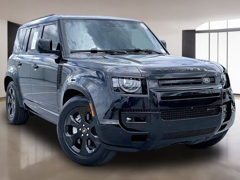 Used 2023 Land Rover Defender 110 X-Dynamic SE AWD/4WD image 3