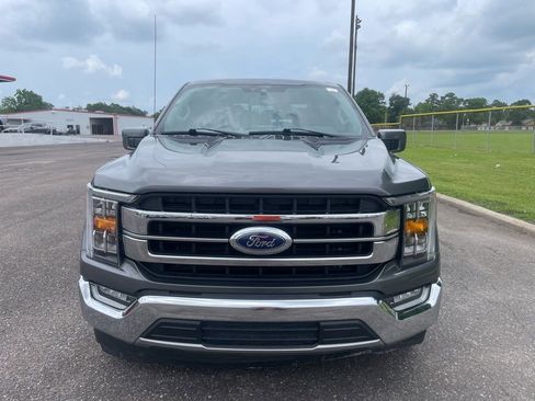 Used 2021 Ford F150 Lariat RWD image 2
