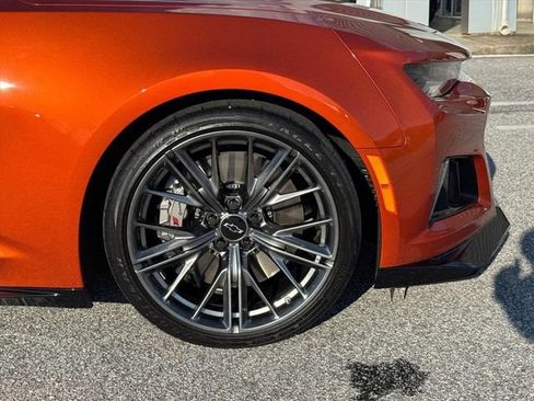 Used 2024 Chevrolet Camaro ZL1 RWD image 9