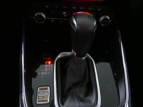 Used 2023 MAZDA CX-9 Touring Plus AWD/4WD image 30