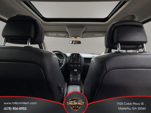 Used 2017 Jeep Patriot High Altitude AWD/4WD image 23