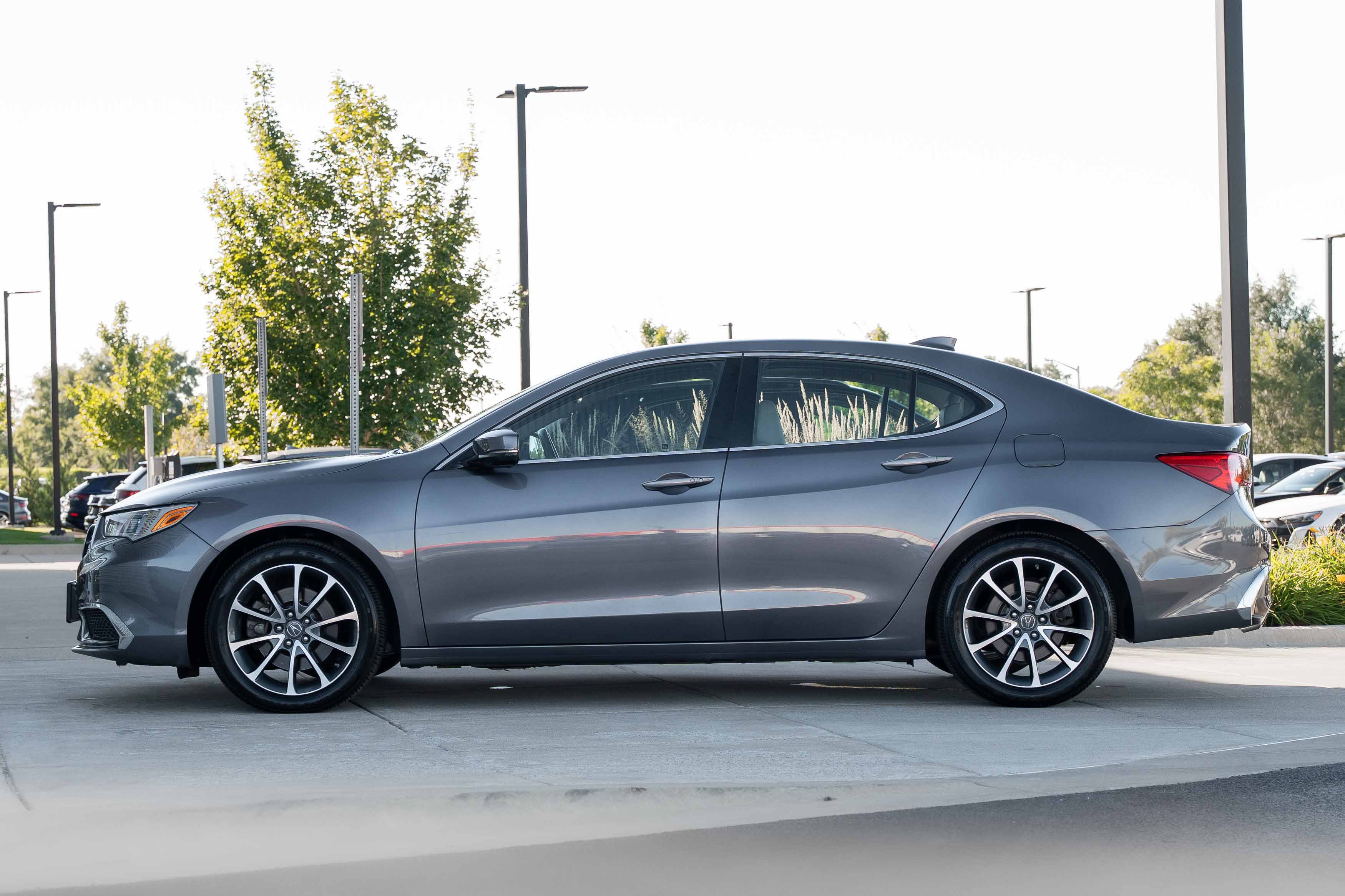 Used 2019 Acura TLX V6 FWD image 6