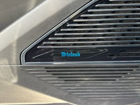 Used 2024 Jeep Wagoneer Launch Edition image 26