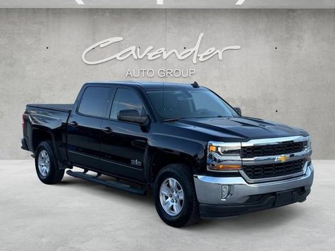 Used 2017 Chevrolet Silverado 1500 LT w/ LT Eassist Package image 2