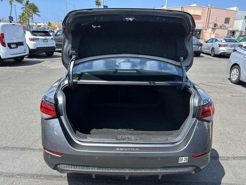 Used 2021 Nissan Sentra S FWD image 18
