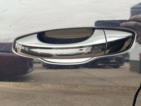 Used 2022 Volkswagen Atlas SE image 13