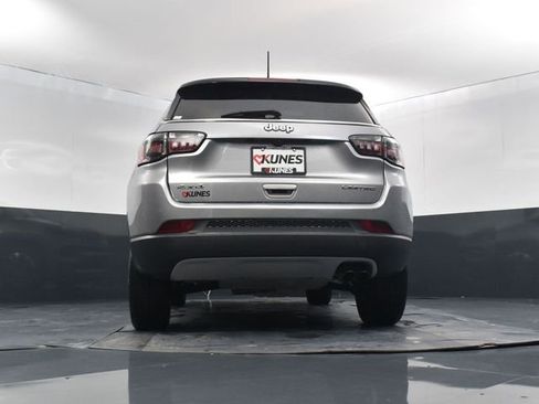 Used 2022 Jeep Compass Limited w/ Sun and Sound Group image 55