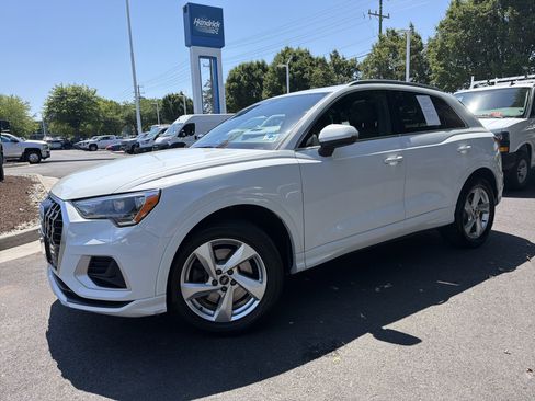 Used 2021 Audi Q3 2.0T Premium AWD/4WD image 5