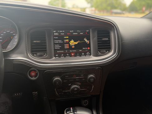 Used 2020 Dodge Charger SRT Hellcat w/ Harman/Kardon Audio Group RWD image 26