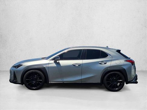 Used 2019 Lexus UX 200 FWD image 9