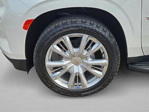 Used 2021 Chevrolet Tahoe High Country AWD/4WD image 27