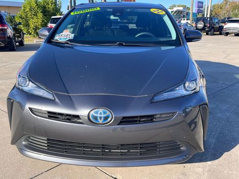 Used 2022 Toyota Prius L Eco image 8