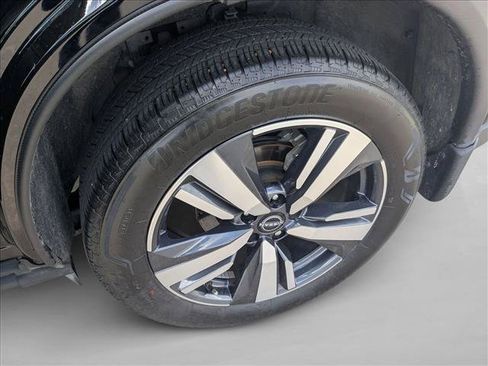 Used 2024 Nissan Rogue SL FWD image 20