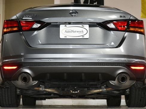 Used 2020 Nissan Altima 2.5 SR w/ Premium Package FWD image 82