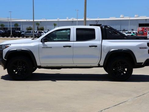 New 2025 Chevrolet Colorado Trail Boss w/ Midnight Edition image 5