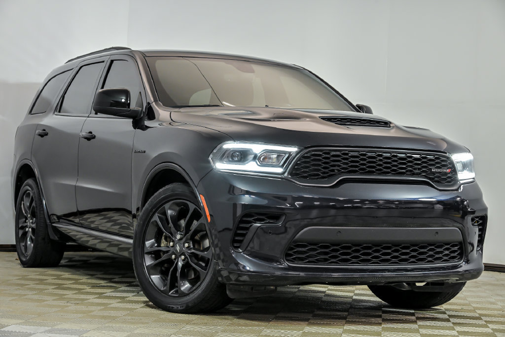 Used 2023 Dodge Durango R/T w/ Blacktop Package AWD/4WD image 1
