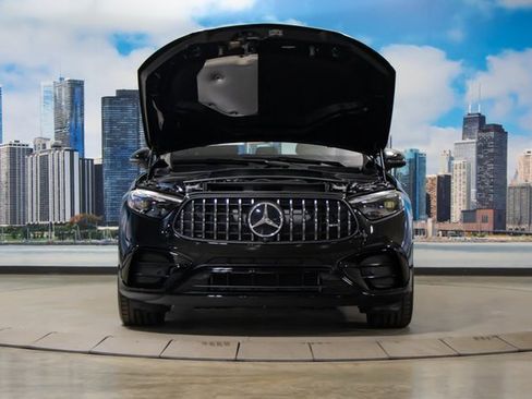 Certified 2025 Mercedes-Benz GLC 43 AMG 4MATIC image 4