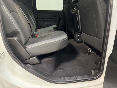 Used 2024 RAM 2500 Tradesman w/ Chrome Appearance Group image 65