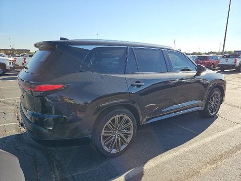 Used 2025 Lexus TX 350 AWD w/ Technology Package image 2