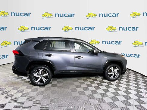 Used 2023 Toyota RAV4 SE image 8