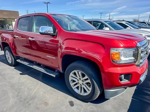 Used 2016 GMC Canyon SLT image 2