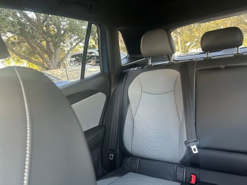 New 2026 Volkswagen Tiguan SE R-Line image 12