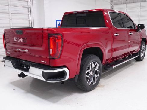 Used 2025 GMC Sierra 1500 SLT RWD image 28