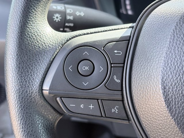 Used 2026 Toyota Corolla LE FWD image 13