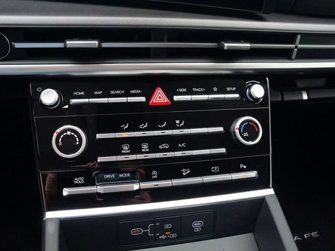 New 2026 Hyundai Santa Fe SE FWD image 13