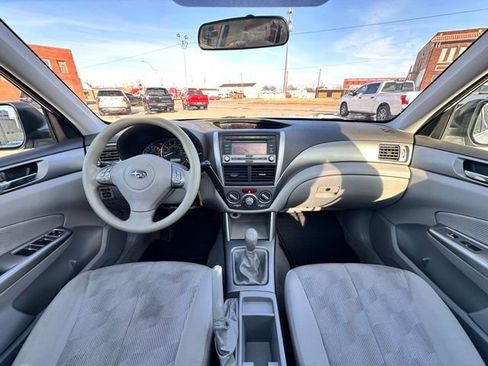 Used 2010 Subaru Forester 2.5X Premium image 30